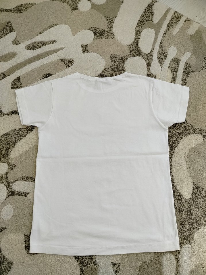 Beyaz Çocuk Tişört 6-7 yaş - Görsel 2