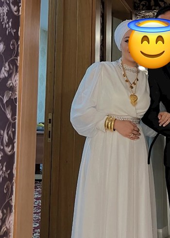 Beyaz Uzun V Yaka İşlemeli Kadın Elbise - Görsel 2