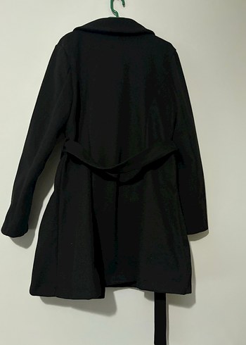 Çift Düğmeli Siyah Kaban - Görsel 3