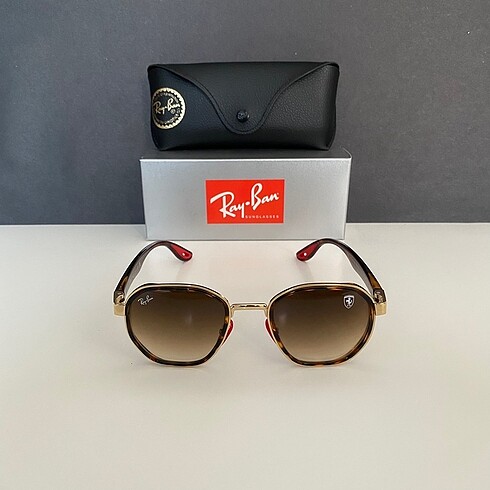 RayBan FERRARİ ÖZEL SERİ 3674-M F029/13 51ekt UNİSEX