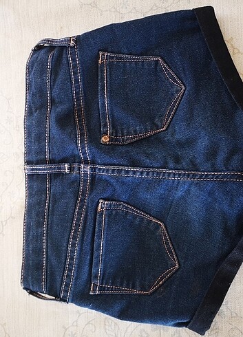 4 Yaş Beden siyah Renk H&M kız çocuk kot şort