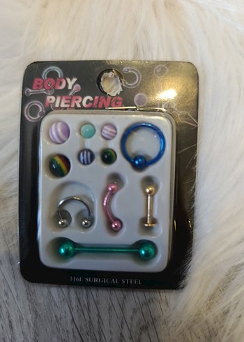 Renkli Boncuklu Kadın Piercing Seti