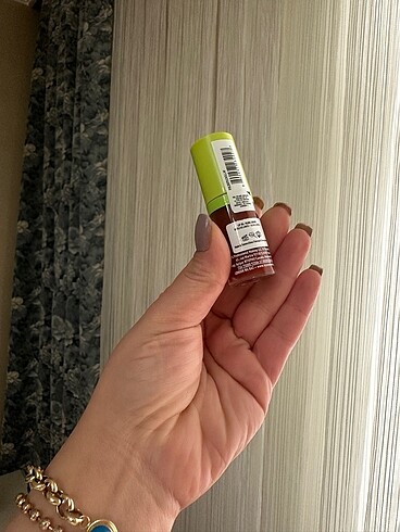  Beden Nyx ruj oil