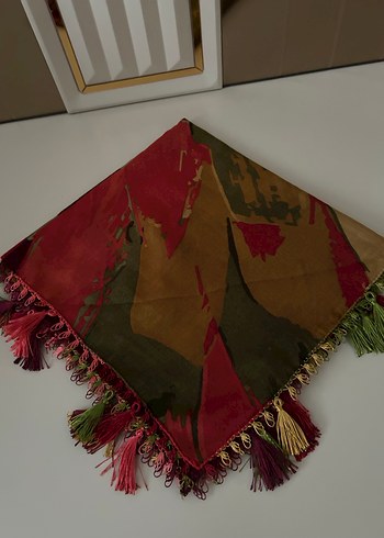 Püsküllü Çok Renkli Kadın Fular - Görsel 2