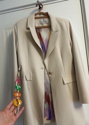 Bej Zincir Detaylı Blazer ceket ve pantolon - Görsel 3