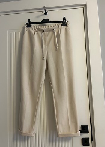 Bej Zincir Detaylı Blazer ceket ve pantolon - Görsel 6