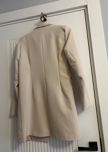 Bej Zincir Detaylı Blazer ceket ve pantolon - Görsel 5