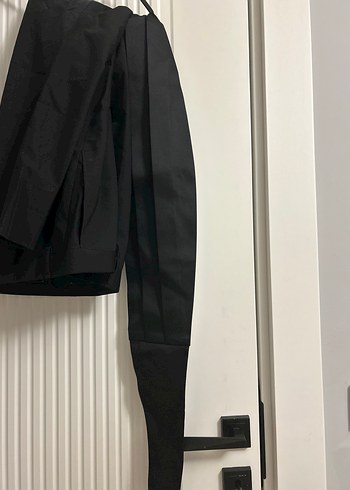 Erkek Siyah Düğmeli Ceket ve Beyaz Gömlek Takım - Görsel 10