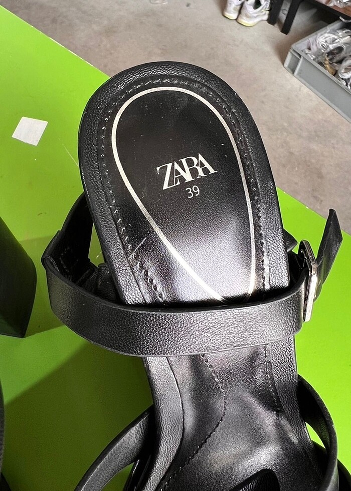 Zara marka ayakkabı - Görsel 4