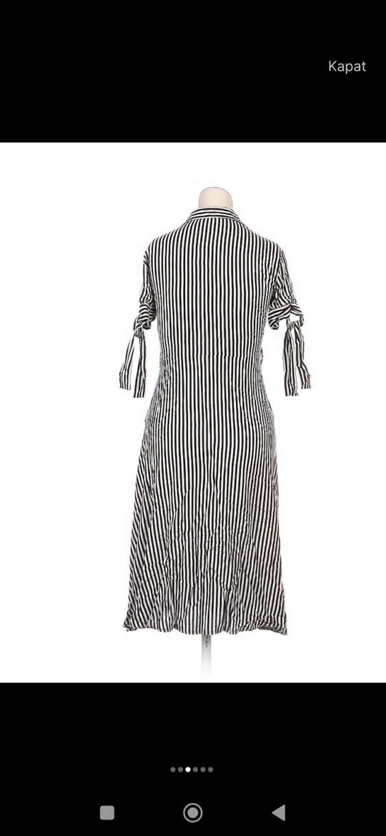Uzun Kollu, Düğmeli Siyah Beyaz Çizgili Elbise - Görsel 3