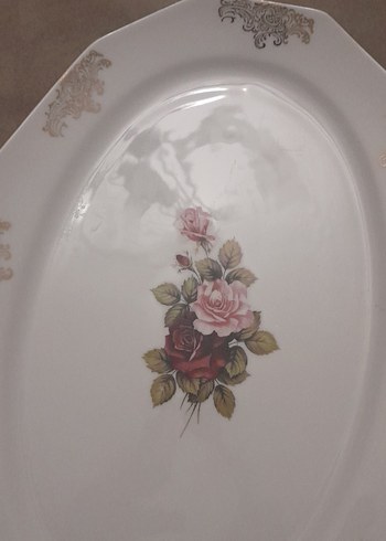 American Vintage Beyaz Çiçek Desenli Porselen Servis Tabağı Bavaria