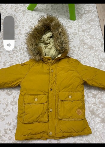 Sarı Kürklü kuş Tüyü Çocuk Mont - Görsel 4