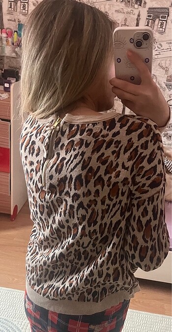 H&M leopar desenli bluz s m uyumludur
