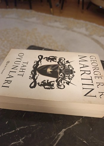 Beden Taht Oyunları - George R. R. Martin