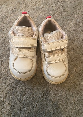 Kız Çocuk Beyaz Cırt Cırtlı Spor Ayakkabı - Görsel 4