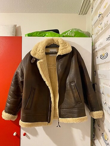 Bershka Yünlü Ceket