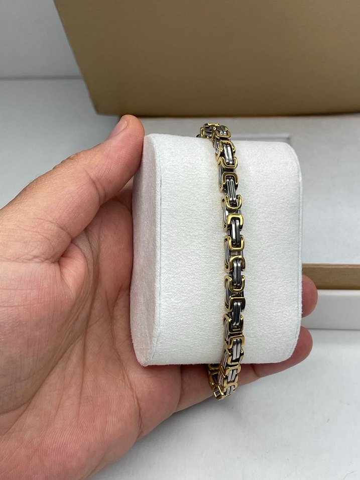 Zincir Detaylı Altın ve Gümüş Renk Çelik Erkek Bileklik - Görsel 2