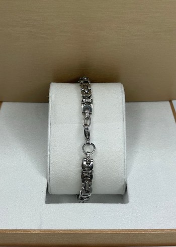 Zincir Detaylı Gümüş Renk Çelik Erkek Bileklik - Görsel 3