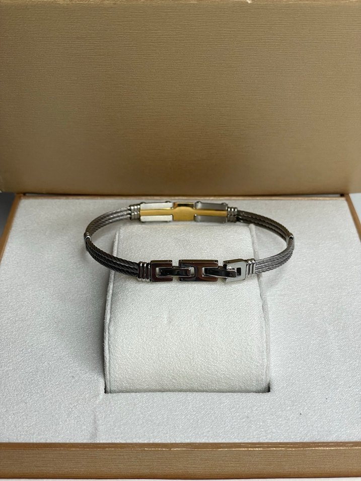 Gümüş ve Altın Detaylı Minimalist Çelik Erkek Bileklik - Görsel 3