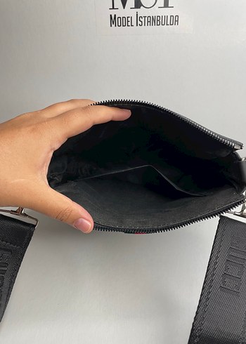 Gucci Gucci baskılı erkek çapraz askılı postacı çanta