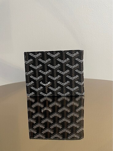 Maison Goyard Kağıt para,bozuk para,kartlık gözü bulunan şık cüzdan