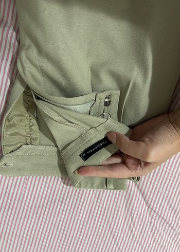 Kadın Haki Midi Pilili Kumaş Pantolon - Görsel 2