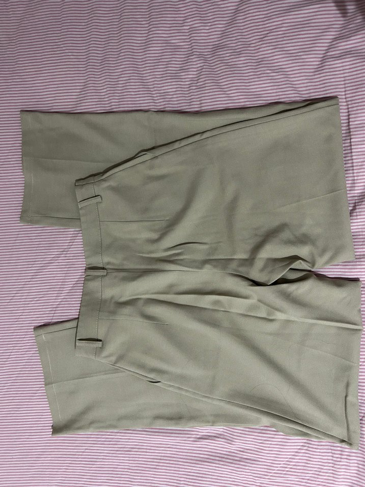 Kadın Haki Midi Pilili Kumaş Pantolon - Görsel 4