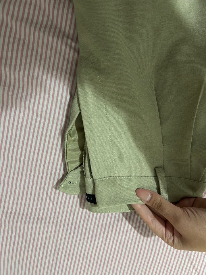 Kadın Haki Midi Pilili Kumaş Pantolon - Görsel 3