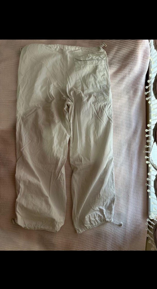 Beyaz Halter Yaka Crop Top - Görsel 2