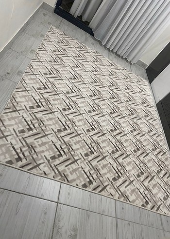 Diğer Gri Yılan Desenli Modern Halı