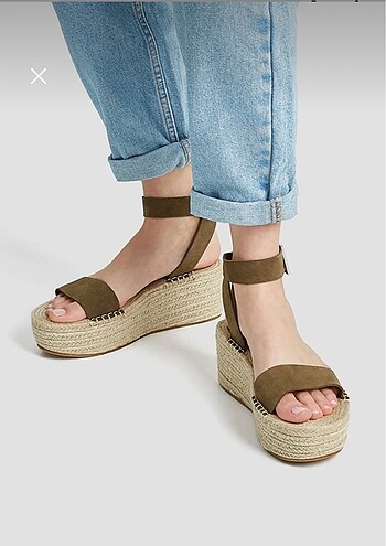 Pull and Bear Pull and Bear espadril sandalet