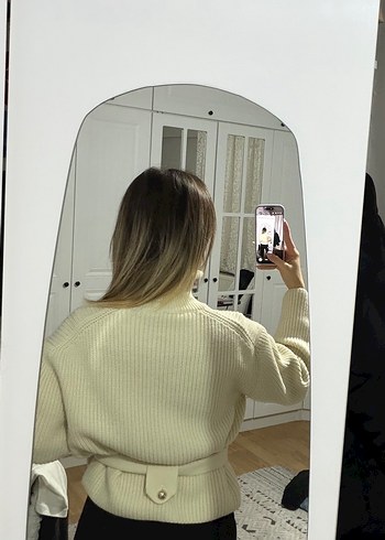 Beyaz Boğazlı Kemerli Kadın Kazak - Görsel 3