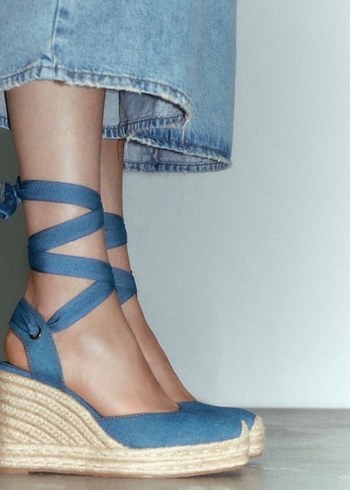 Zara Mavi Denim Topuklu Sandalet