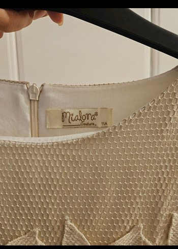 Zara Bej Dantel Detaylı Kız Çocuk Elbise