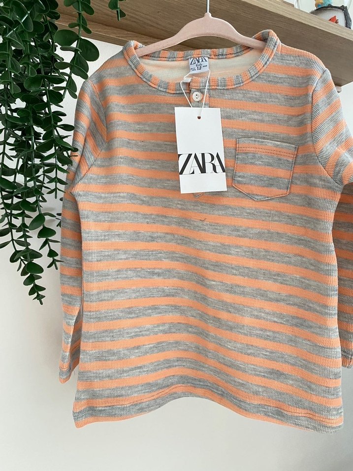 Düğmeli Çizgili Gri Erkek Çocuk Bluz - Görsel 3