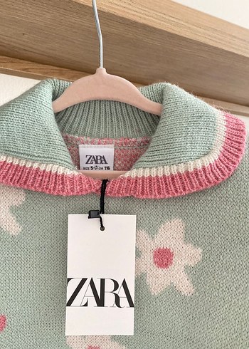 Çiçek Desenli  Triko Kazak - Görsel 4