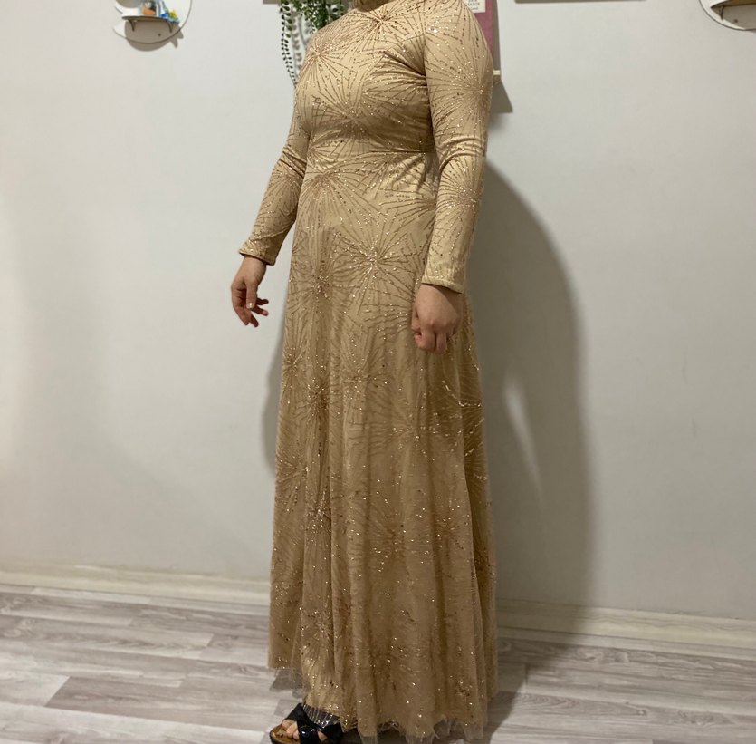 Bej Uzun Kollu Drapeli Uzun Abiye Elbise - Görsel 4