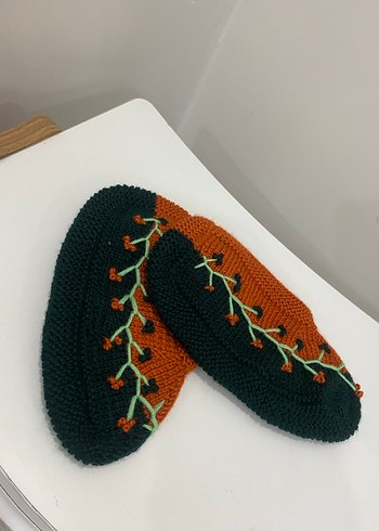 Nakışlı Örgü Kadın Ev Terliği - Görsel 2