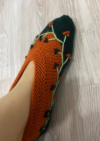 Nakışlı Örgü Kadın Ev Terliği - Görsel 3