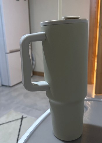 Beden beyaz Renk Beyaz Kulplu Gri Matara Bardak