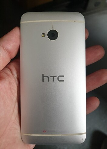 HTC One (M7) (801E)