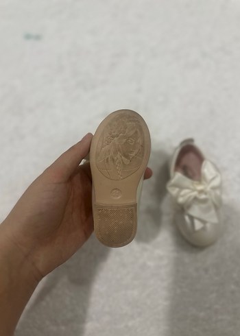 Kız Çocuk Beyaz Fiyonklu Babet - Görsel 3