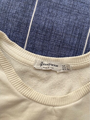 Stradivarius Sweatshirt