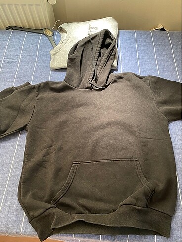 Köpüşonlu sweat