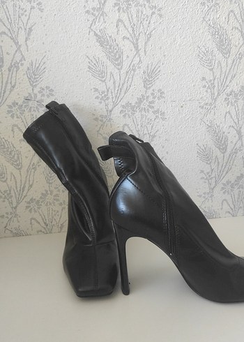 Siyah Deri Stiletto Topuklu Bot - Görsel 5