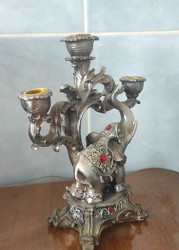 Gri Fil Figürlü 3 Kollu Mumluk - Görsel 2