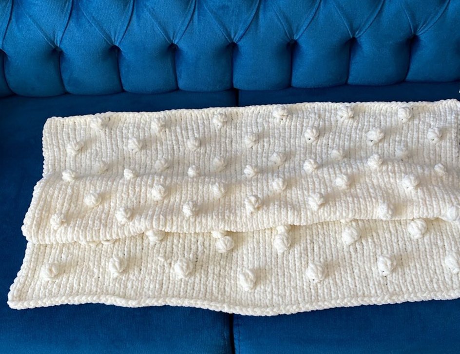 Beyaz Örgü Çocuk Battaniyesi - Görsel 2