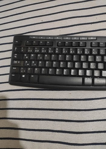 Logitech Siyah Kablosuz Klavye - Görsel 3