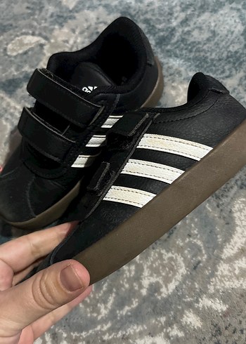 Adidas Siyah Çocuk Cırt Cırtlı Spor Ayakkabı