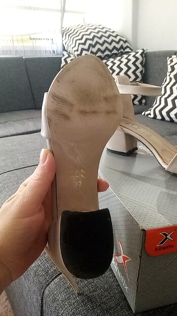 37 Beden 37 numara Bej renk ayakkabı